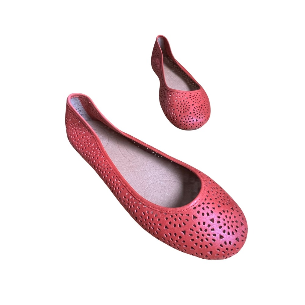 Indigo by Clarks 10M Coral Red Leather Laser Cut Perforated Ballet Flats Comfort